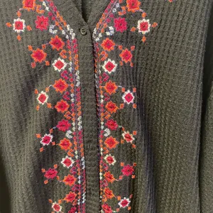 Entro Cardigan, size lg thumbnail 2