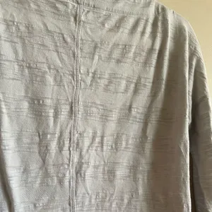 The North Face gray white long sleeve top‎ thumbnail 5