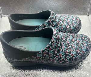 Crocs Womens Neria Pro Triple Comfort Floral Rubber Clogs Shoes Size 6 Nursing thumbnail 1