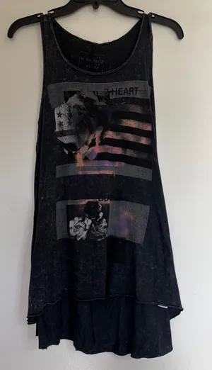 We The Free Free People‎ Heart Beat Graphic Tank Top Acid Wash Black XS thumbnail 1