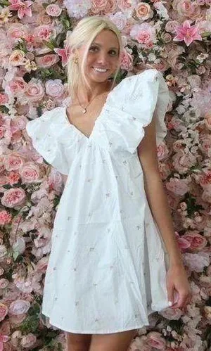 Hello Molly Em’s trends boutique size small (sold out online!) thumbnail 1