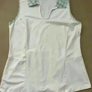IZOD Women’s Golf Pleated back Tank Top: S thumbnail 2