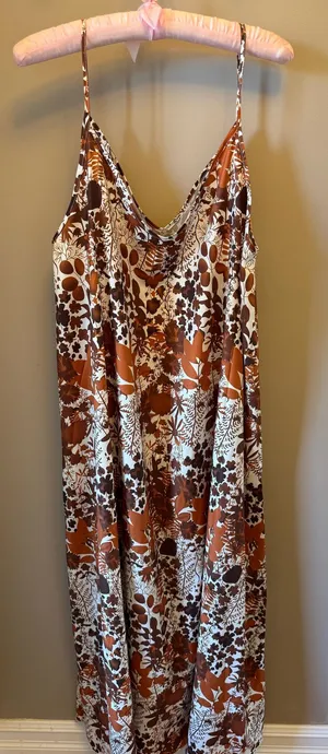The Misslook Women's Floral Maxi Dress thumbnail 1