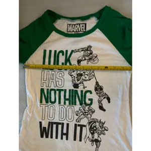 Marvel’s Avengers Baseball T-shirt Junior M Green/White Raglan Sleeve Cosplay thumbnail 9