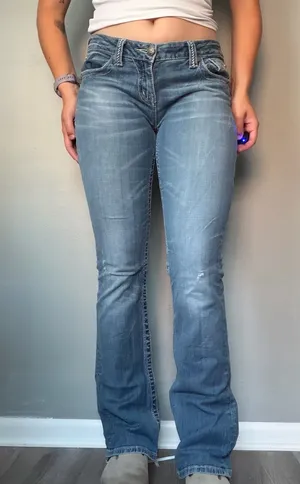 Miss Me Easy Boot Rhinestone Jeans Size 28 thumbnail 1