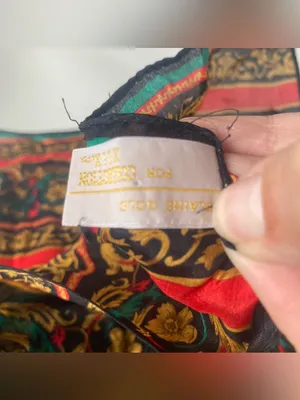 Vintage 80s Elaine Gold Silk neck scarf baroque pattern red gold green print thumbnail 4