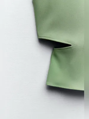 Zara, Crepe Cut-Out Top Size Small thumbnail 9