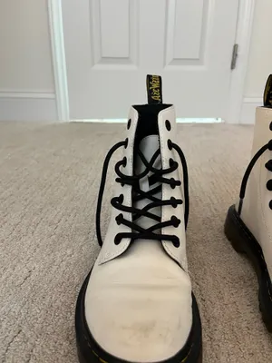 Dr. Martens Dr. Scholl's White thumbnail 4