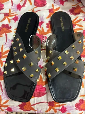 Steve Madden Black Studded Crossband Slide Sandals✨NWT thumbnail 1