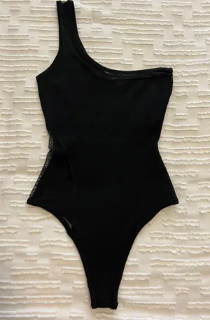 superdown Karen One Shoulder Bodysuit Black thumbnail 2
