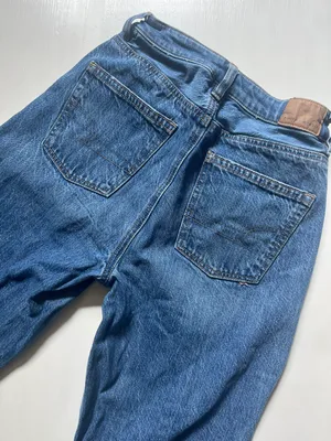 American Eagle mom jeans thumbnail 4