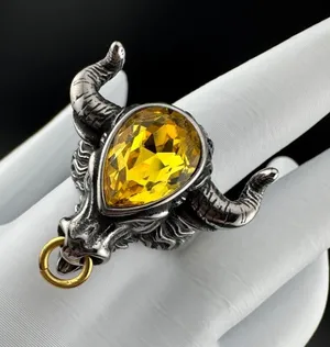 Zircon Inlaid Ox Head Men's Stainless Steel Ring Size 11 thumbnail 1