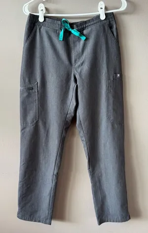 Figs Women’s Yola Skinny Scrub Pants‎ in Graphite Gray Size Small thumbnail 1