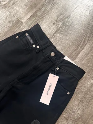 NWT Calvin Klein Barrel Fit High Waisted Jeans Size W24 thumbnail 6