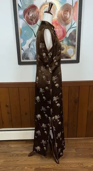 Gorgeous Vintage Cheongsam Embroidered Gown! thumbnail 3