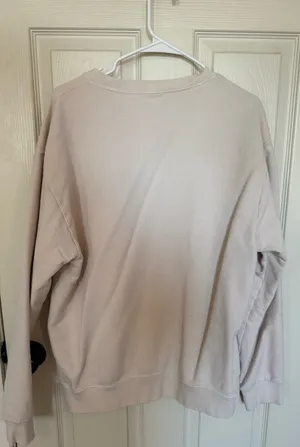 Brandy Melville Crewneck thumbnail 2