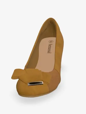 Benassal Women's Tan Block Heel Pumps with Bow and Metal Accent Size 8.5 thumbnail 2