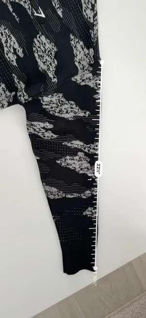 Gymshark Women's Adapt Camo Seamless Track Jacket Black Light Gray Jacquard Small thumbnail 11