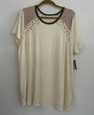Torrid Super Soft Slub Jersey Crochet Varsity Tee Size 3X thumbnail 1