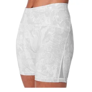 Lululemon Train Times Short 6 inseam Eternal Wave White / White Size 6 thumbnail 3