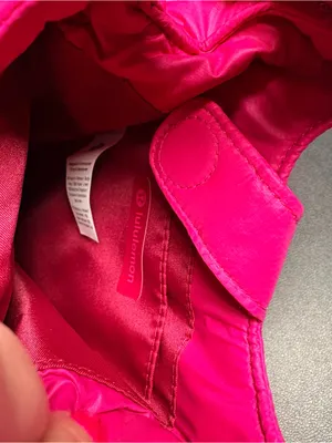 Lululemon Quilty Pleasures Phone Crossbody Bag in Berry Rumble thumbnail 5