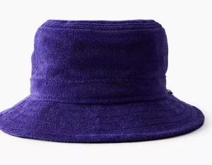 NWT Aritzia TNA bucket hat thumbnail 1
