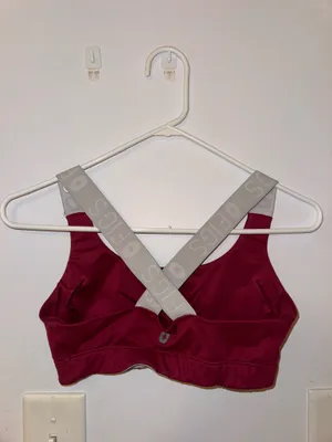 FIGS Sports Bra thumbnail 2