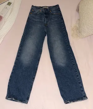 Levi’s High-Rise Jeans thumbnail 1