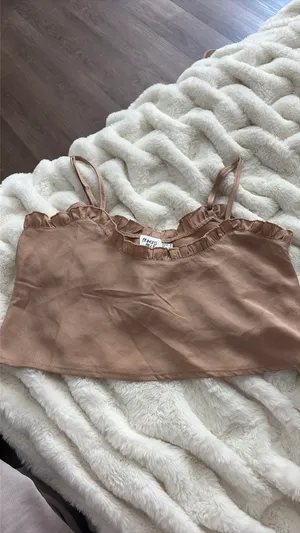 Princess Polly Levi Crop Top thumbnail 2