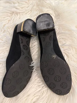 Tory Burch Black Suede Flats with Gold Logo Medallion size 7.5 fair condition thumbnail 3