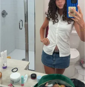 Brandy Melville Top thumbnail 4