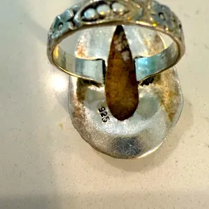 Elegant Brown and White gemstone Teardrop Ring thumbnail 3