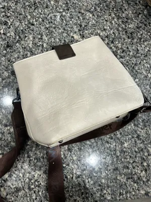 Wrangler Leather Cream and Dark Brown Two-Tone Crossbody Bag thumbnail 8