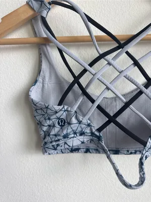 Lululemon Free to Be Bra Wild Star Crushed Silver Fox Deep Navy Size 4 thumbnail 4