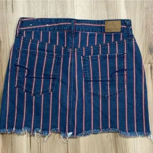 American Eagle High Rise Mini Cutoff Stripes Denim Skirt Women’s 6 thumbnail 4