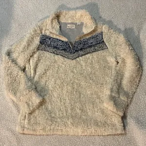 1/4 Zip thumbnail 1