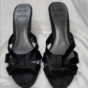 Mootsies Tootsies size 7.5 worn once to a dance thumbnail 2