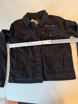Levi's Black Women's Denim Trucker Jacket size Medium thumbnail 7