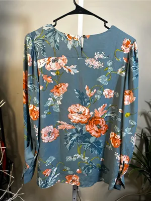 P111. Loft Floral Long-Sleeve Blouse in Dusty Blue thumbnail 3