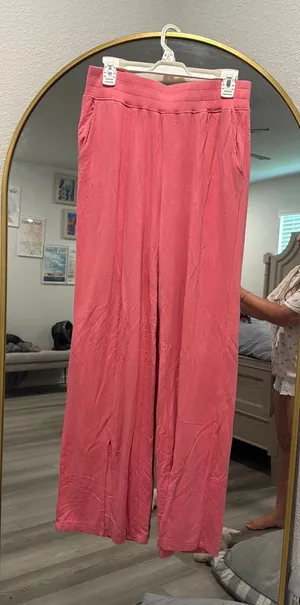 Pink lounge shorts Size M thumbnail 1