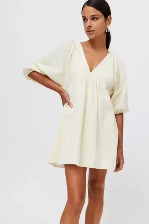 Urban Outfitters Charlotte Puff Sleeve Yellow Seersucker Dress size medium thumbnail 1