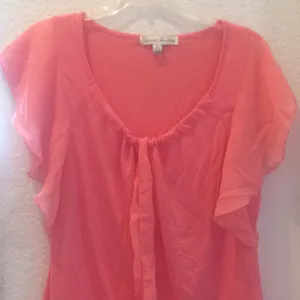 FINAL MARKDOWN Elegant French laundry top large thumbnail 1