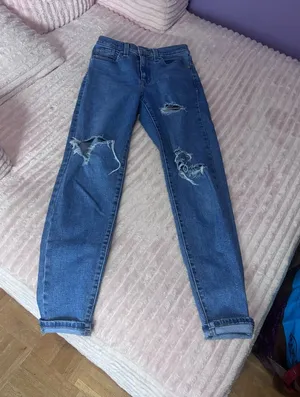 Levis Mom jeans Classic High-Rise Distressed Women’s Jeans - Blue thumbnail 1