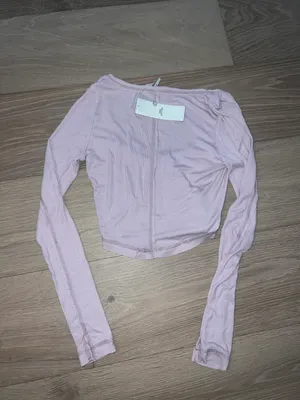 Urban Outfitters brand new button up long sleeve small with tags thumbnail 3