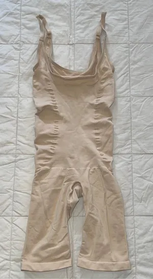 Skims (B11) Open Busy Bodysuit W. Open Gusset Nwot Size S/M thumbnail 1