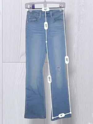 LEVI’S Women’s 725 High Rise Bootcut Jeans - Light Wash Stretch Denim thumbnail 9