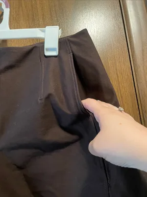 lululemon athletica High-Rise Dark Brown Tailored Shorts thumbnail 5