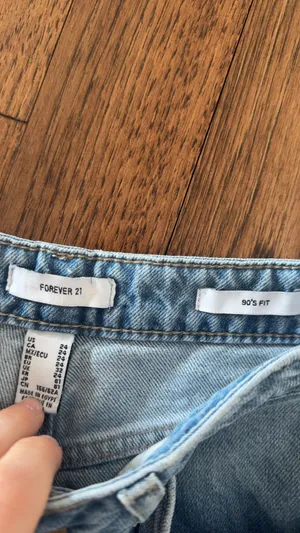 Forever 21 jeans thumbnail 3