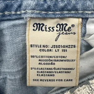 Miss Me Y2K Low Rise Signature Denim Jean Shorts Crochet Boho Festival Women 29 thumbnail 4