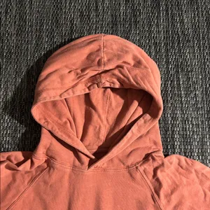 Vuori WOMEN'S SUNNYSIDE HOODIE thumbnail 3